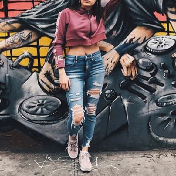 LF Tops - LF THE BRAND CROPPED ZIP UP HOODIE